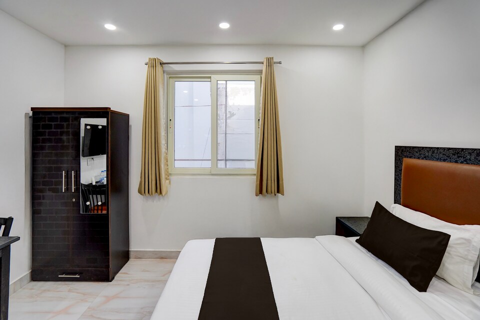 Hotel O Casa Royal, Greater Kailash Delhi, Delhi