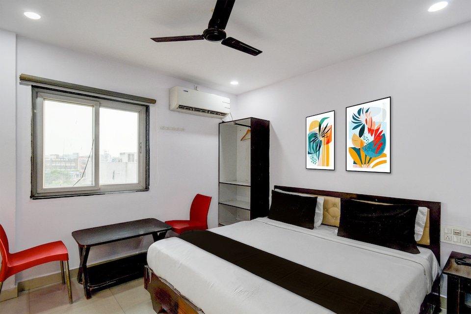 Hotel O Aayush Stay Inn, Secunderabad, Hyderabad