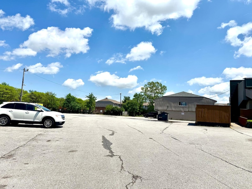Highlander Inn Cleveland Beachwood Near I-480, Warrensville Heights, OH, Warrensville Heights, OH