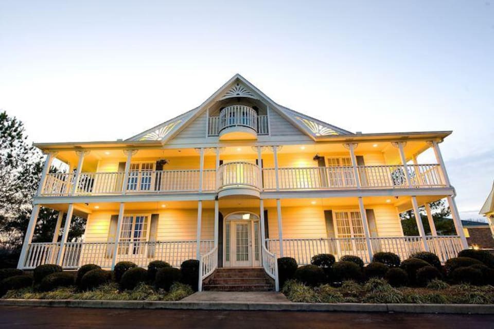 Plantation Oaks Suites & Inn Millington, Millington, TN, Millington, TN