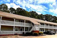 Plantation Oaks Suites & Inn Millington