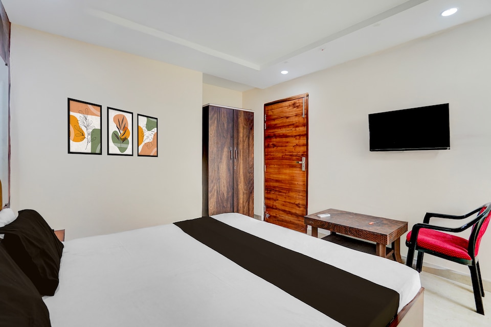 SPOT ON Hotel Ajit's Elite Regency, Patiala, Patiala