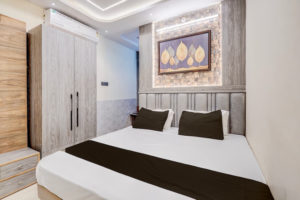  Hotel O Cozy Home stay Premium , Cantonment, Varanasi