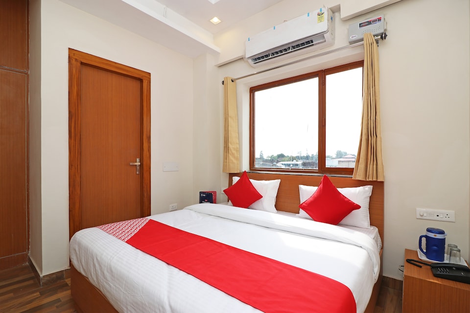 Hotel O Green Comfort, Dehradun Railway Station, देहरादून