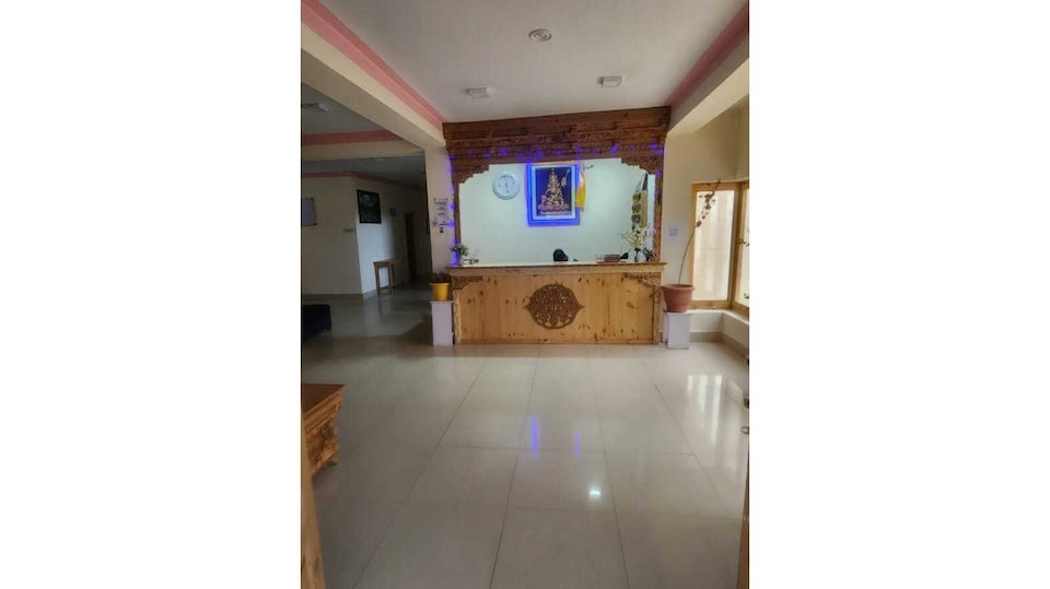 OYO 844370 VISWAM RESIDENCY, Rayachoty, Rayachoty