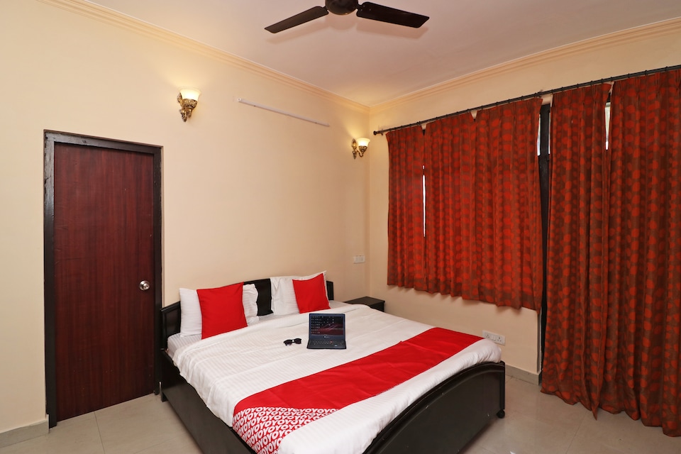 OYO Home 14097 Modern 1BHK, Bhimtal Nainital, Nainital