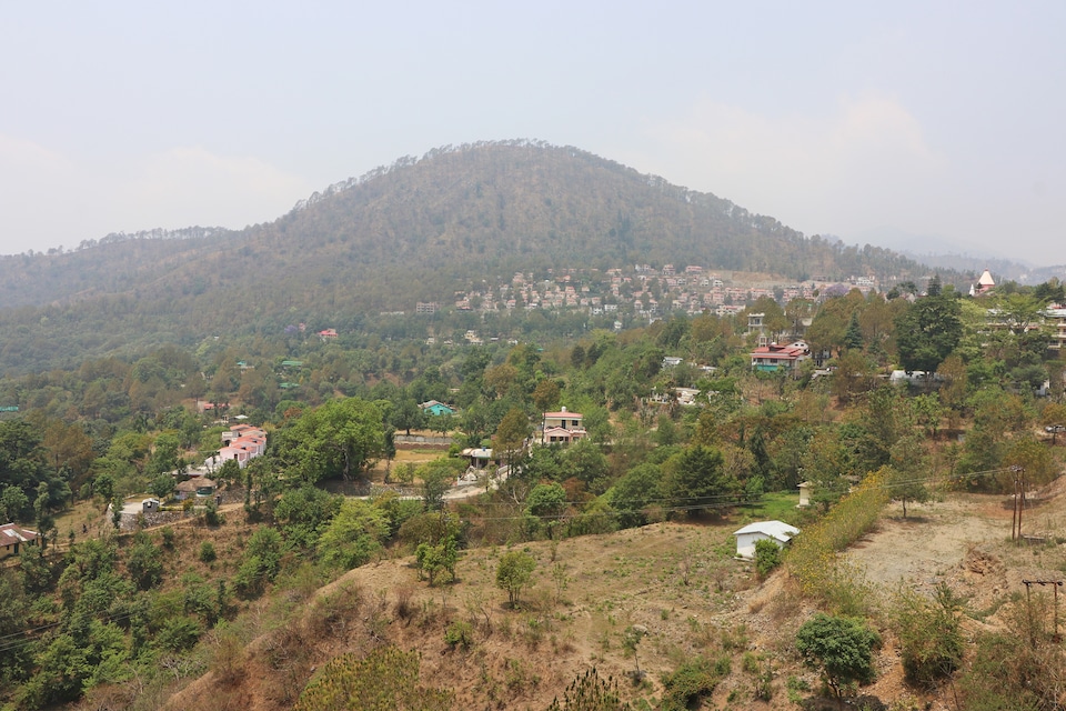 OYO Home 14097 Modern 1BHK, Bhimtal Nainital, Nainital