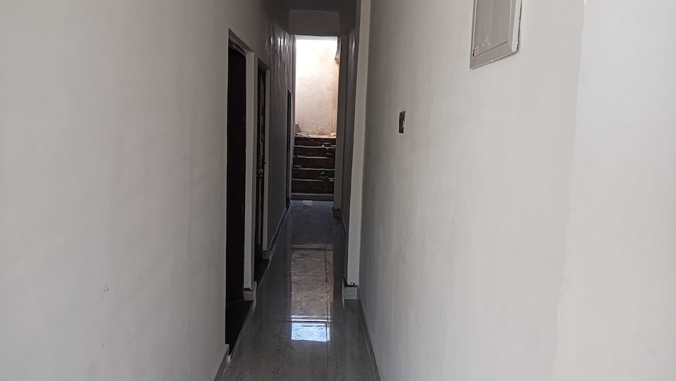 POP 84439E Dev Hotel, Mainpuri, Mainpuri