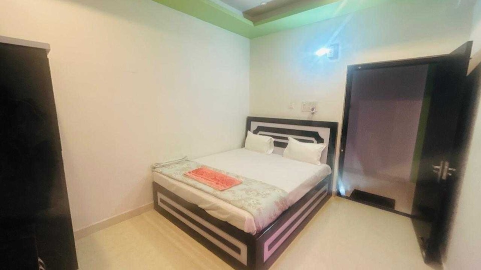 Hotel Sorry Madam, Arrah, Arrah