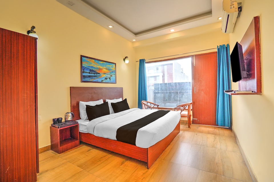 Hotel O Ojas The Nest, Noida City, Noida