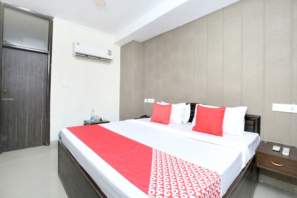 Prop Live in New code - CHA355, Zirakpur, Zirakpur