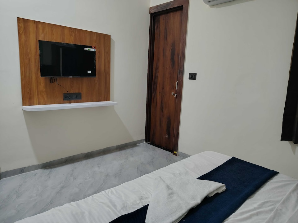 Hotel O S.P Residency, Rajender Nagar, Indore