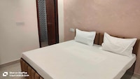 Hotel O Orca Tilak Nagar 