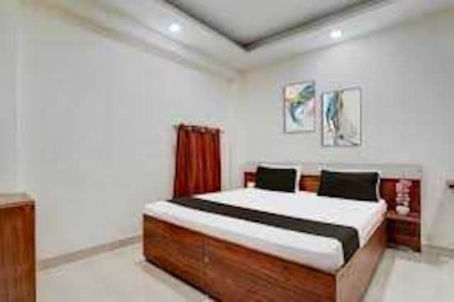 POP 84441H Radhey Radhey Guest House