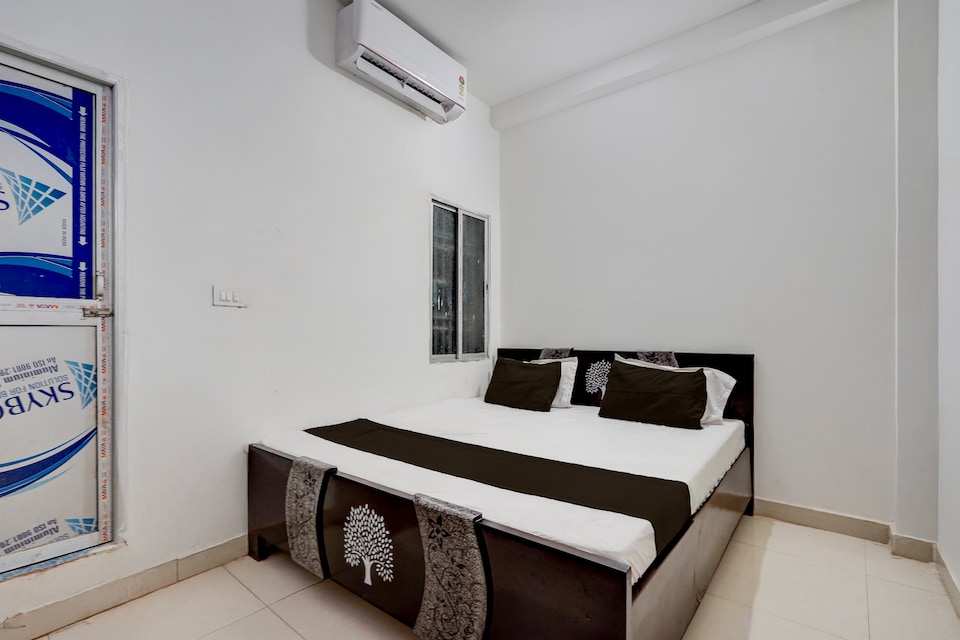 SPOT ON Hotel Shivansh, Kankarbagh Patna, Patna