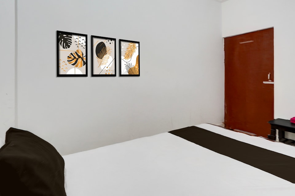 SPOT ON Hotel Shivansh, Kankarbagh Patna, Patna