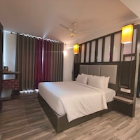 Townhouse Erode Bus Terminal Formerly Everest Viji Residency