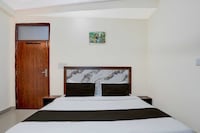 Spot On Hotel New Star Palace