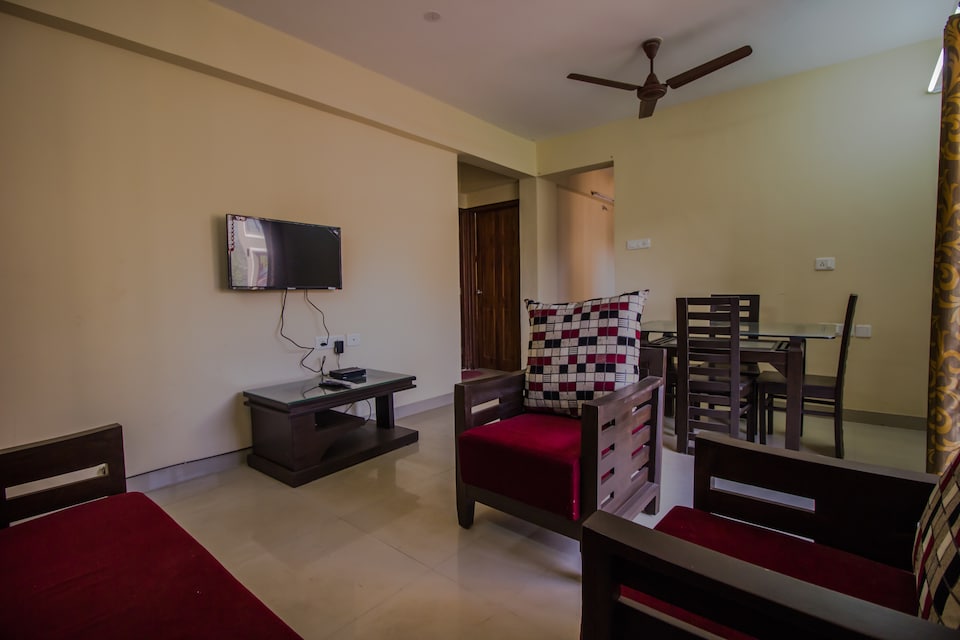 OYO 14114 Luxury 2BHK, Porvorim Goa, Goa
