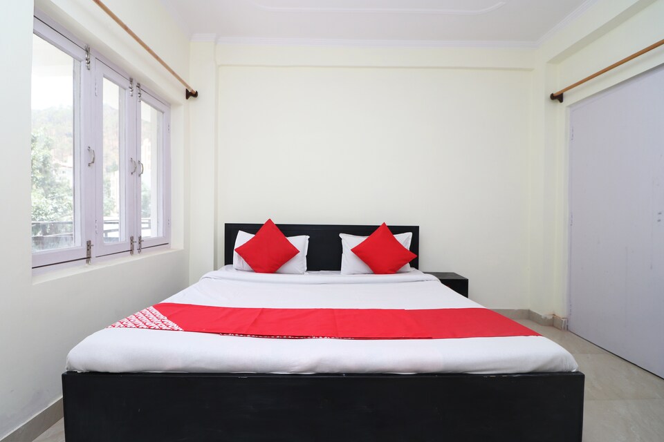 OYO Home 14130 Comfy 2BHK, Bhowali Nainital, Nainital