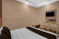 Hotel O 7 Seas