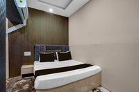 Hotel O 7 Seas