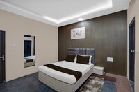 Hotel O 7 Seas