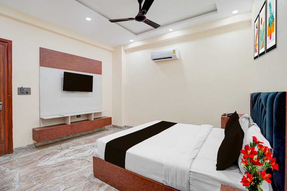 Townhouse PI 1&2 Greater Noida Formerly White Elephant, Greater Noida, Noida
