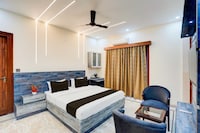 Townhouse  PI 1&2  Greater Noida Formerly White Elephant