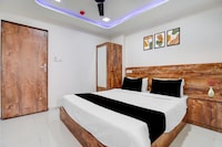 Collection O Prahlad Nagar Road Formerly Hotel Aura Inn