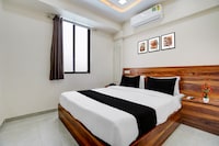 Collection O Prahlad Nagar Road Formerly Hotel Aura Inn