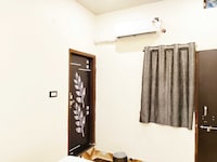 OYO 844499 Hotel Hilltop