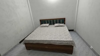 OYO 844503 JD Guest House