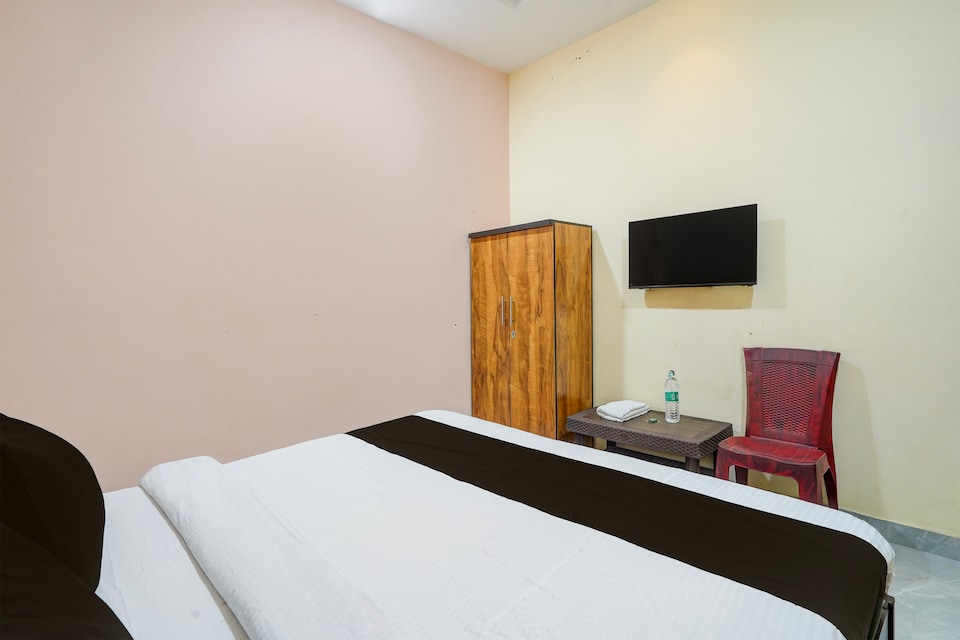 HOTEL O STAR INN, Airport Road - Raipur, Raipur