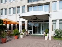 Sunday Hotel Frankfurt Airport - Neu-Isenburg
