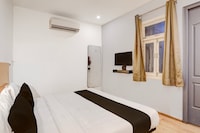 Townhouse Siddharth vihar hotel golden world and banquet