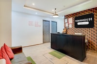 Townhouse Siddharth vihar hotel golden world and banquet