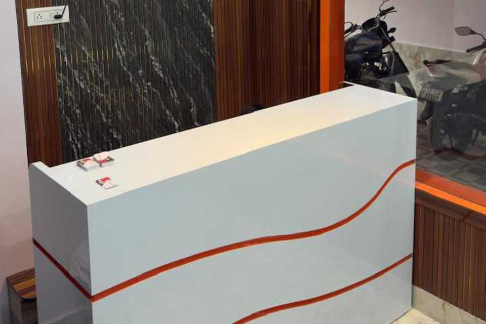 Hotel O Dream Palace , Howrah Kolkata, Kolkata