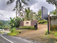 Belvilla near Kembengan Sari Waterpark formerly Liberty Guesthouse Village 