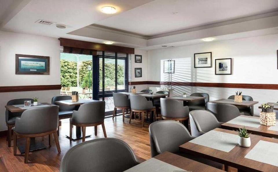 Peine Salzgitter Hotel by Belvilla, Peine, Peine