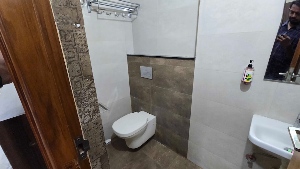 Hotel O Ekashila lodge, Yadagirigutta, Nalgonda