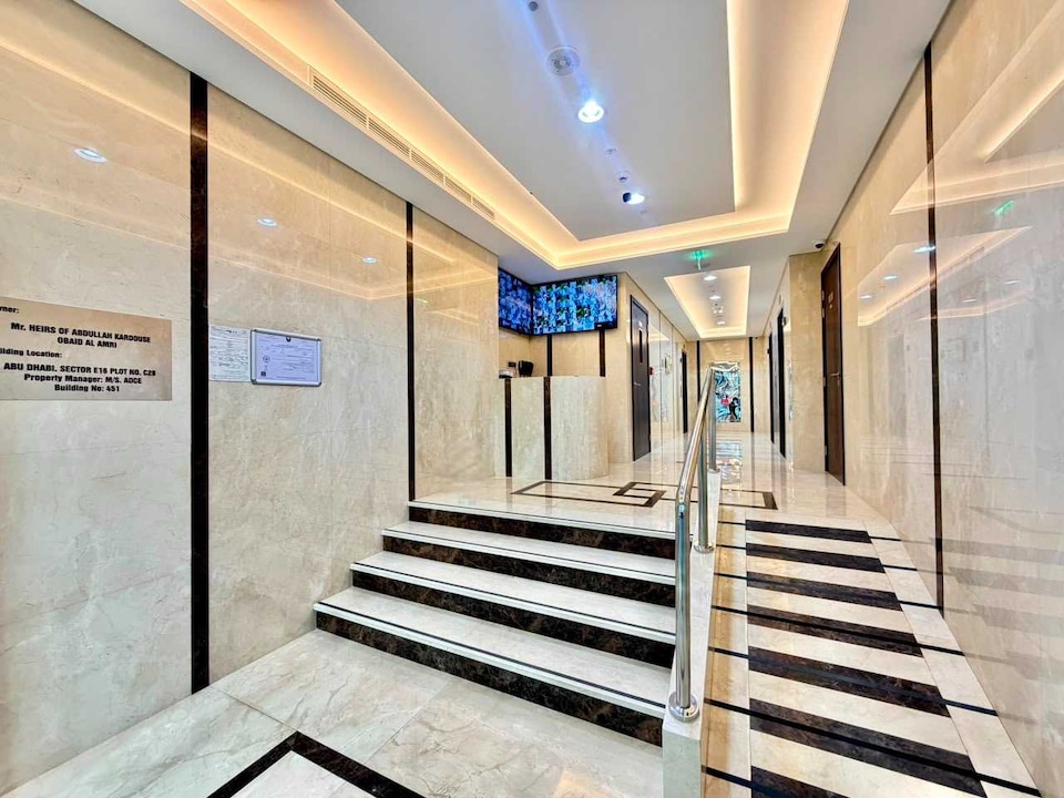 OYO 1653 Home Al Kardous Tower - Tourist Club Area, Madinat Zayed Abu Dhabi, Abu Dhabi