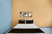 Hotel O SRI VENKATADRI ROOM