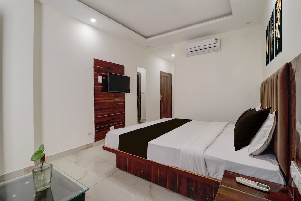 Hotel O Pal Residency , Bhupatwala, Haridwar