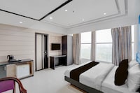 Palette-Seven Axis Hotel by 4 Square Nearest Vaishali And Anand Vihar Metro Station 