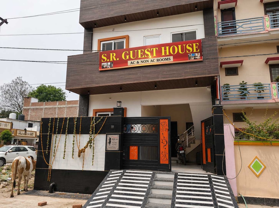 HOTEL O SR Guest House, Golghar, Gorakhpur