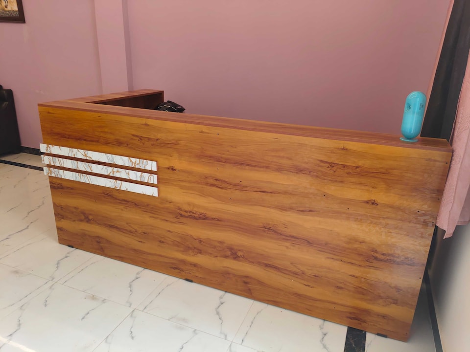 HOTEL O SR Guest House, Golghar, Gorakhpur