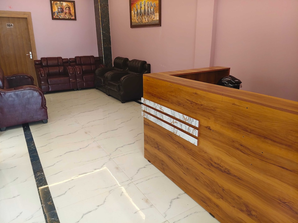 HOTEL O SR Guest House, Golghar, Gorakhpur