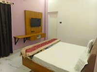 HOTEL O SR Guest House