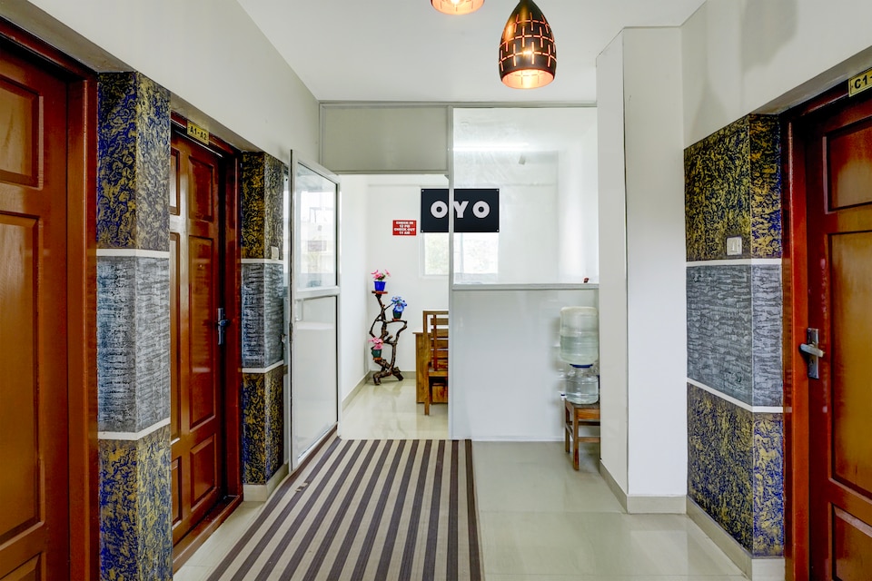 Hotel O Grand Park Residency, Edapally Kochi, Kochi
